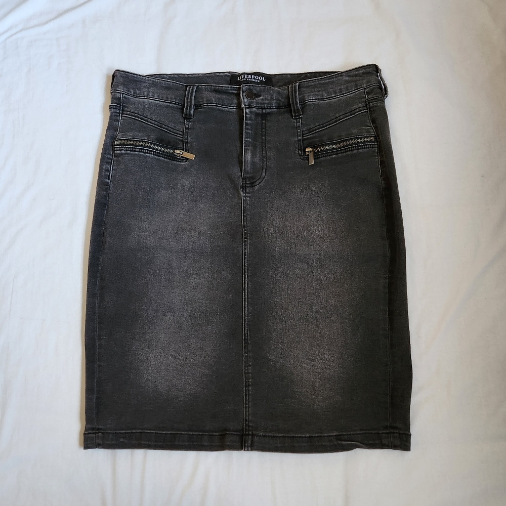 Liverpool denim pencil skirt black wash zippered pockets soft stretchy 14 32